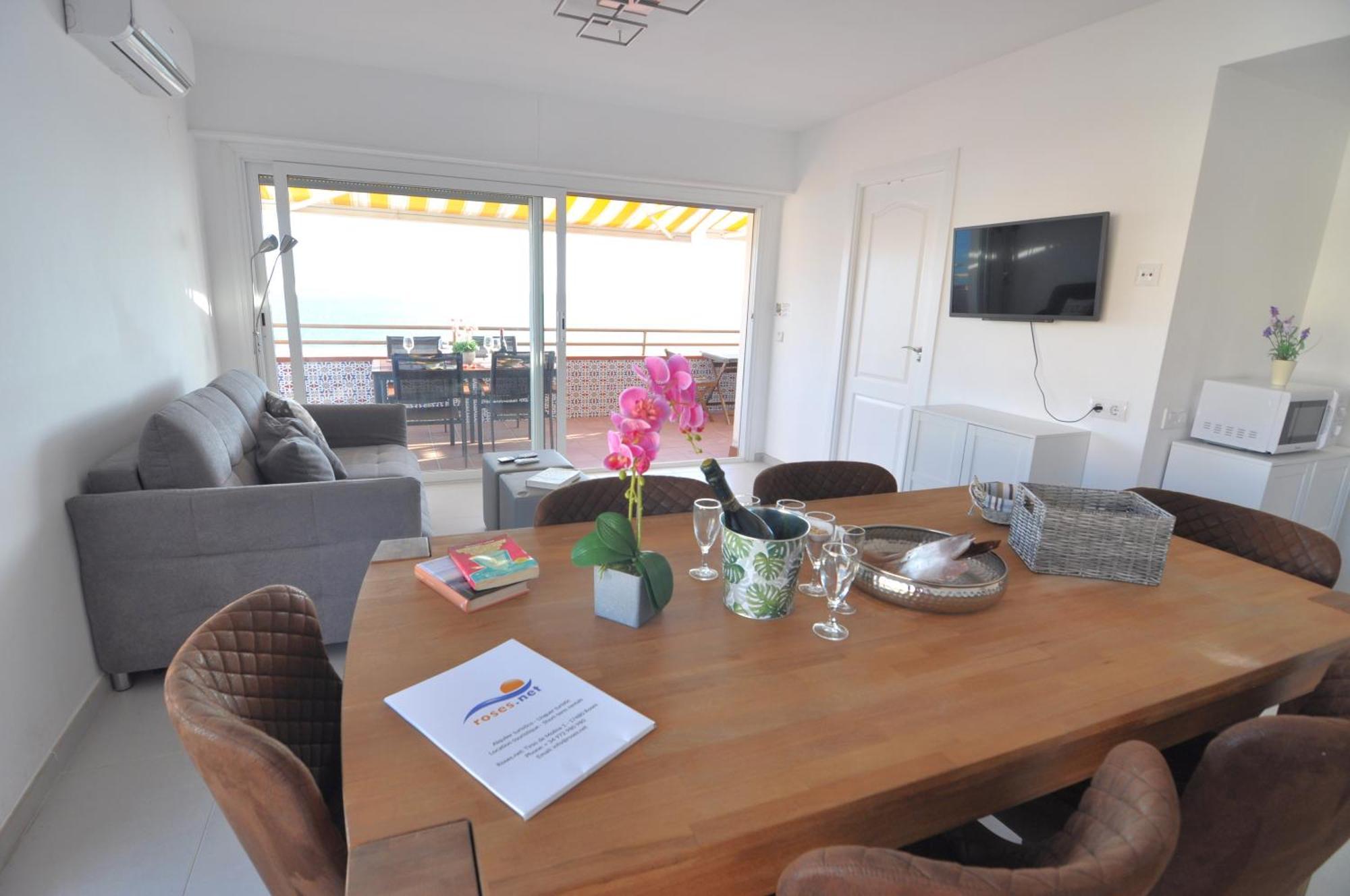 Rnet - Rhc 2712 Roses Holiday Center ภายนอก รูปภาพ