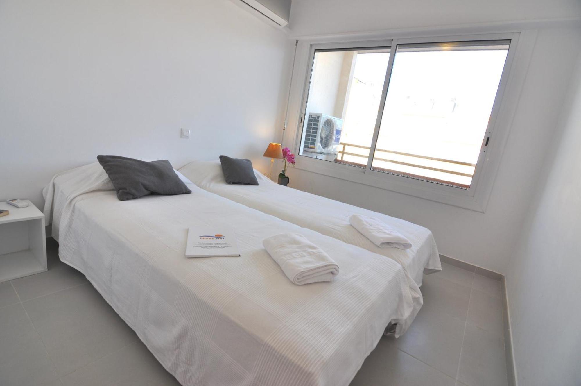 Rnet - Rhc 2712 Roses Holiday Center ภายนอก รูปภาพ